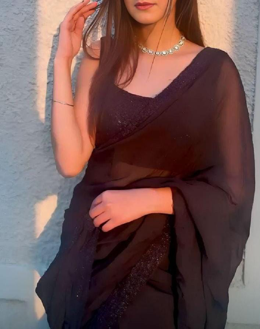 Call Girls Lucknow
